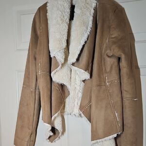 Stylish Tan Teddy Jacket with Plush Lining